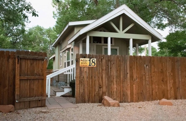 Sorrel River Cabin #18