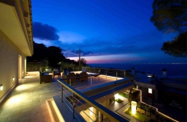Sorrent Exquisite is a luxury villa to rent in Amalfi Coast, Sorrento