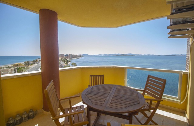 South facing, modern apartment with views to both seas!