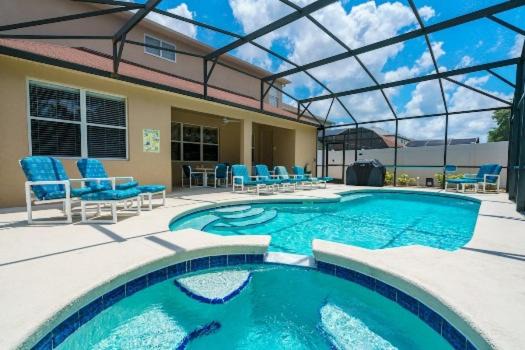South Facing Pool & Spa - Fenced Yard - Game Room - Family Friendly - Near Disney