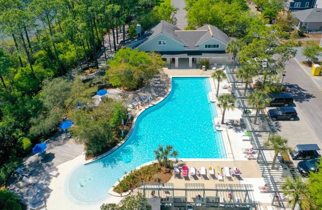 South of 30A! Close to Beach & Pool! 4 Bicycles ~ Watersound West ~ Luxury!