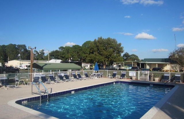 Southern Palms Park Model 7