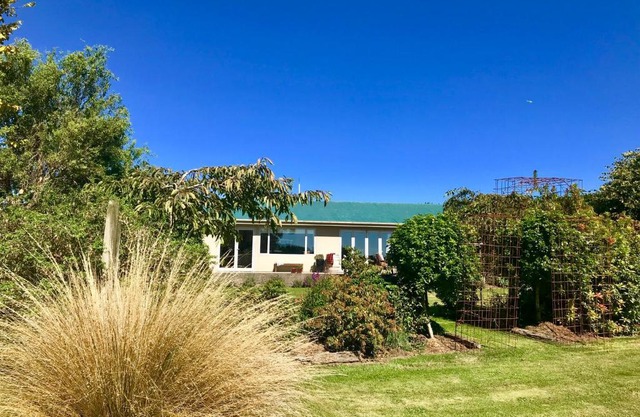 Southland Organic Farmstay