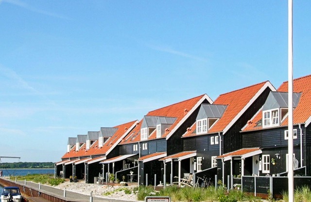 Spa Retreat by the Canal - By Traum Ferienwohnungen