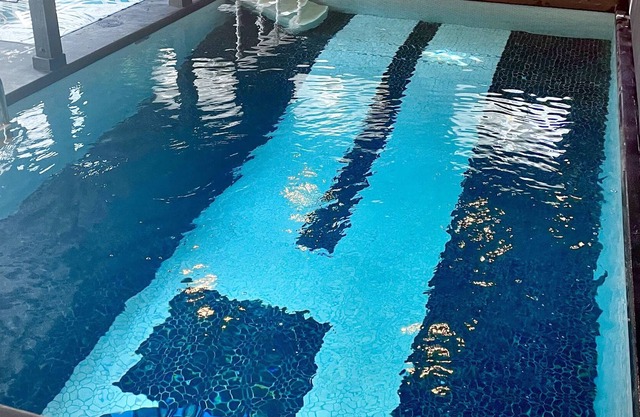 Spa Retreat ~ Indoor Heated Pool and Sauna