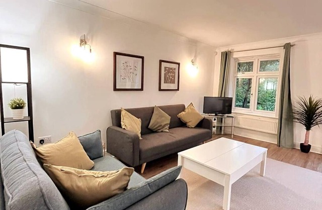 Space and Comfort in Summertown