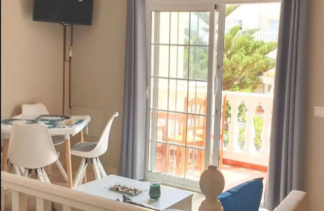 Spacious 2 bedroom duplex apartment in central Caleta de Fuste