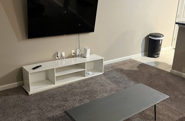 Spacious 1 bedroom apartment in North ATL