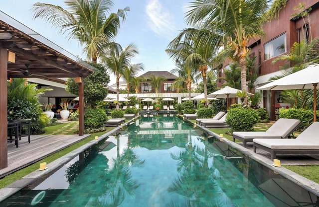 Spacious, 10 Bedroom Villa in Seminyak