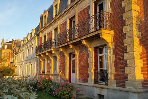 Spacious 19th century house