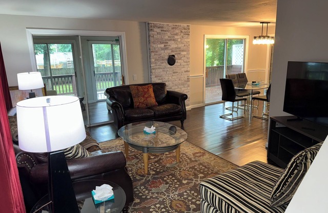Spacious 3-bedroom and Ultimate Cape Cod Getaway House!