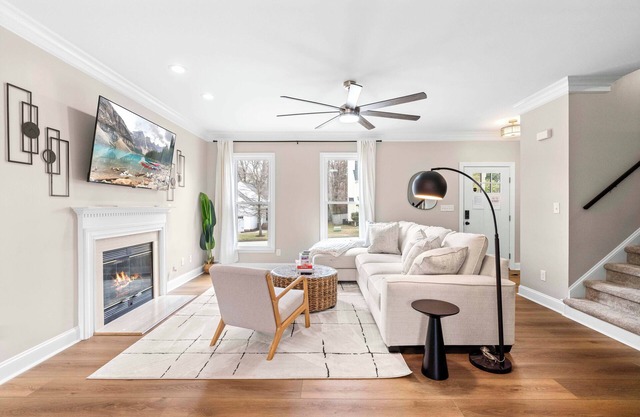 Spacious 3BR with King Beds & Personal TVs in Raleigh!