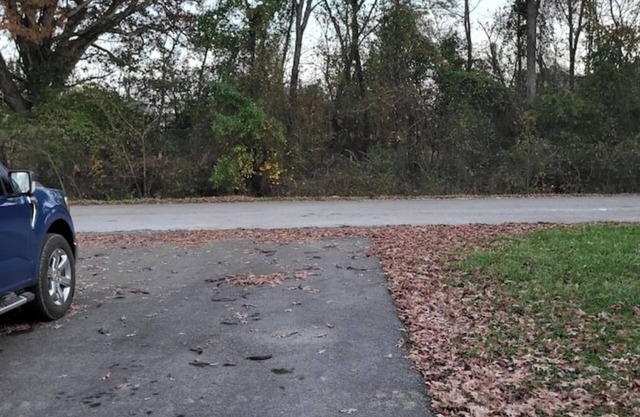 Spacious 4-bedroom house in peaceful Estill Springs with WiFi, AC