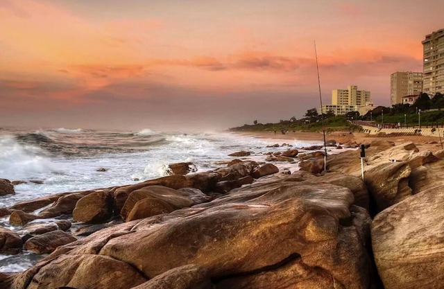 Spacious 4 Bedroom Apartment at Lagoon Drive Durban