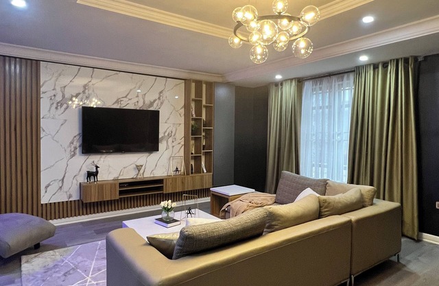 Spacious 4-bedroom apartment with WiFi, AC in delightful Ikeja
