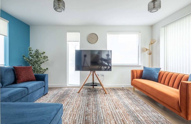 Spacious 4-Bedroom Home | Ideal for Families & Cor