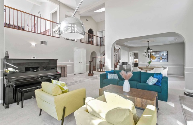 Spacious 4BR Home｜Pool Access｜Modern Amenities｜ Yorba Linda｜Laundry Room #42033