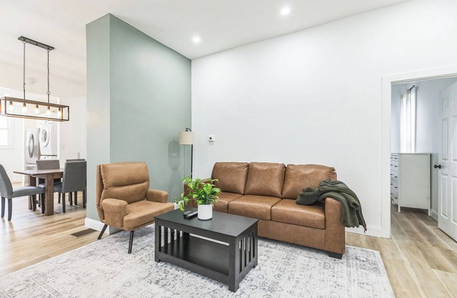 Spacious 4BR Home Near Fountain Square & Other Attractions - Pet Friendly