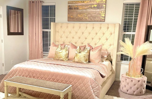 Spacious 5-bedroom house in lovely North Charleston! 20mins to Downtown