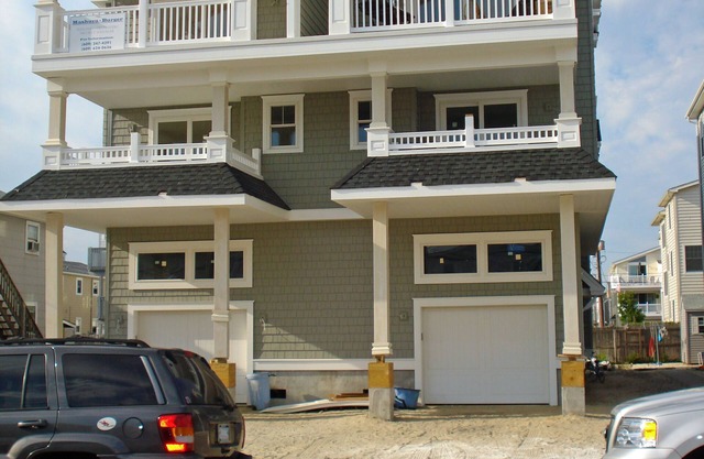 Spacious 5-bedroom condo in charming Sea Isle City, NJ.