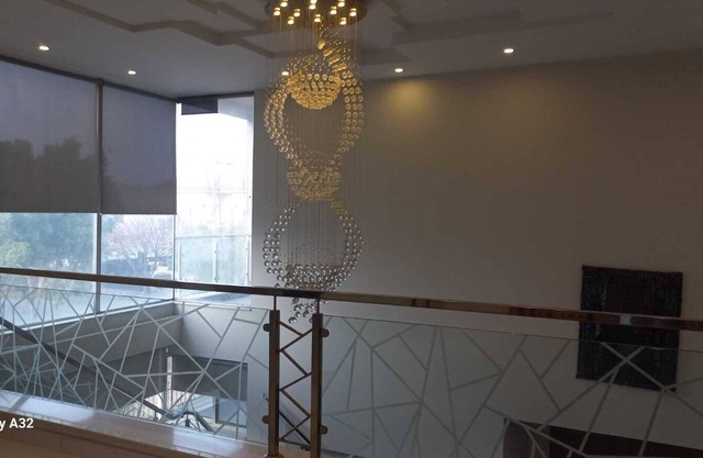 Spacious 5-bedroom house in fabulous Lahore with WiFi, AC