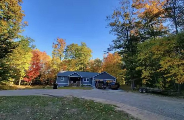 Spacious 5-bedroom house in delightful Mears with WiFi, AC