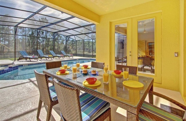 Spacious 6-Bedroom Home with Private Pool, spa & Game Room