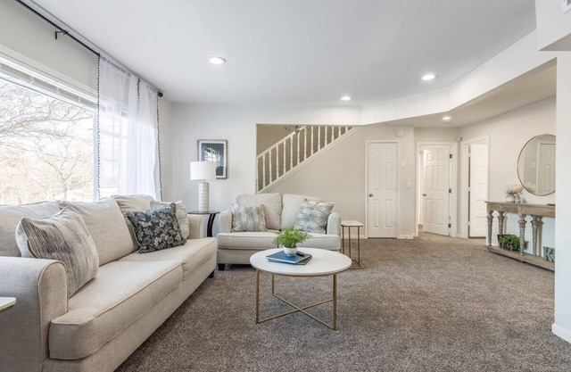 Spacious 6BR Haven: Family-Friendly