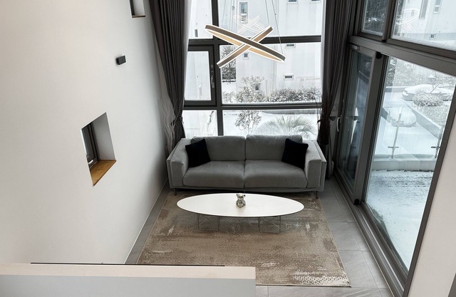 Spacious and Luxurious Home near Seongsan Ilchulbong/Aquaplanet/Udo