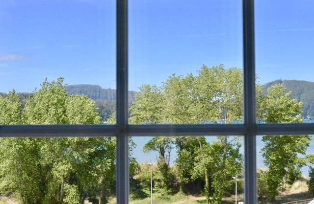 Spacious apartment in Cedeira in front of the beach