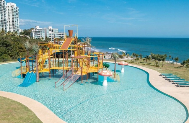 Spacious apartment w/3 Bdr + 3.5 bthr in Luxury Residence & Beach Club Access ☀️🌊