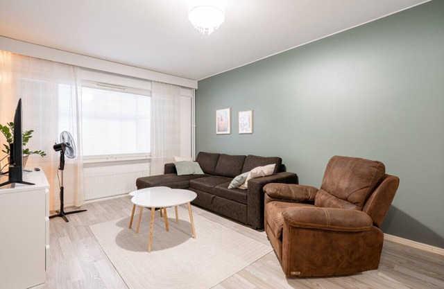 Spacious Apartment with Prime Location