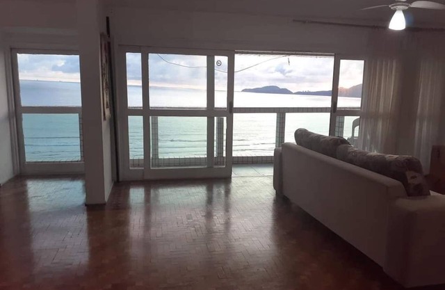 Spacious Apartment with Sea View, Santos-SP