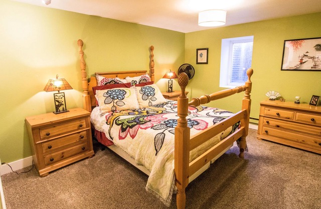 Spacious Basement Apartment w/ Separate Entrance
