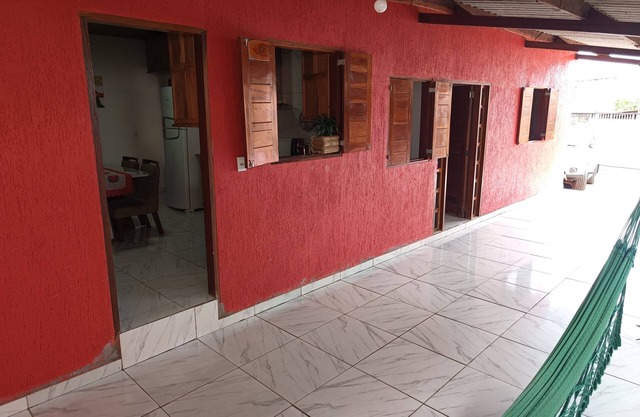 Spacious house ideal for families and we also accept your pet