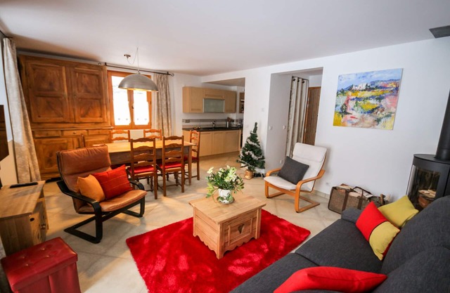 Spacious, comfortable apartment in the heart of the 3 Valleys
