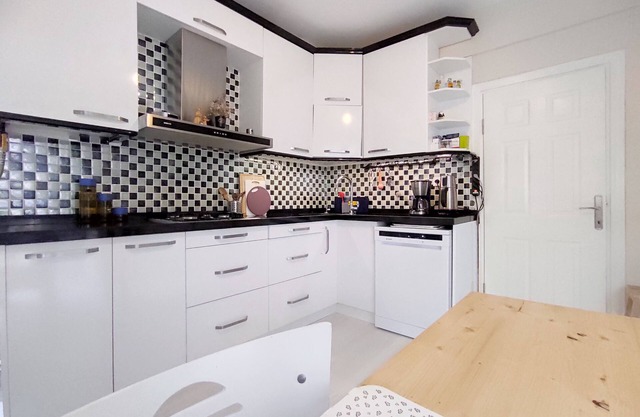 Spacious & Comfy Apartment at Buyukcekmece