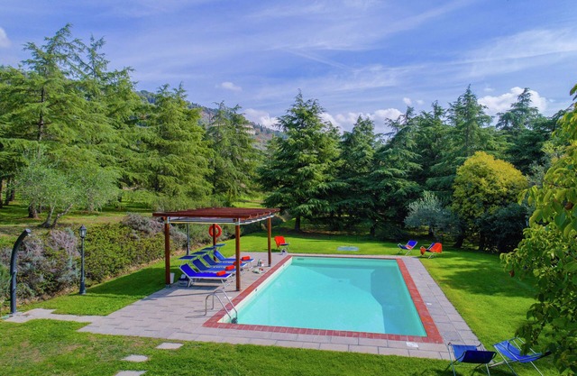 Spacious Cortona Villa