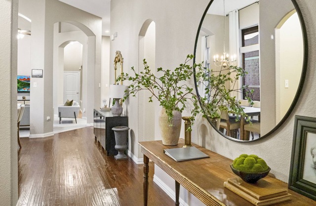 Spacious Cottage Style Home