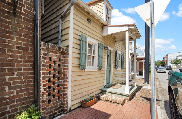 Spacious Cottage w/Amazing Outdoor Space + Parking by Lucky Savannah