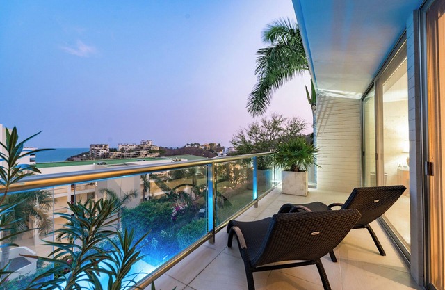Spacious Design with Beach Access and Ocean Views