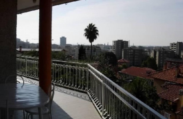 spacious elegant panoramic sunny with WiFi