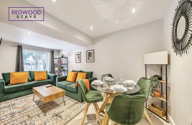 Spacious Family, Contractor Home, FREE Parking