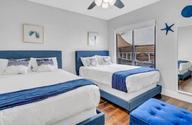Spacious Family Home w/ Pool & Fast WiFi