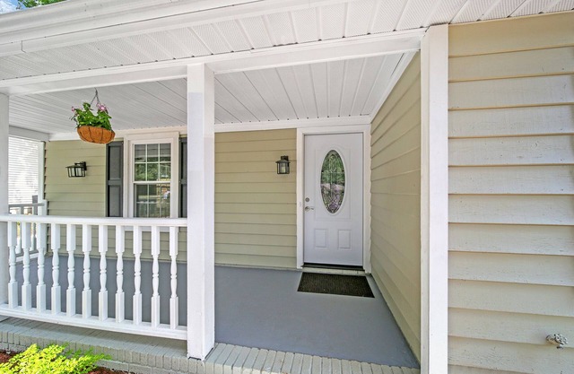 ♥Spacious Family Oasis ~ 5★ Location ~ ♛Royal Beds