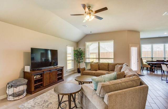 Spacious Forney Home Rental w/Game Room!