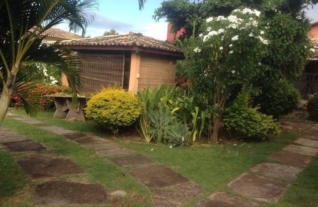 Spacious furnished Sapoti chalet, close to Vilas and Buraquinho beaches, markets