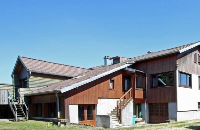 Spacious Gîte in Pierrefitte with Games Room, BBQ, and Near Tourist Attractions