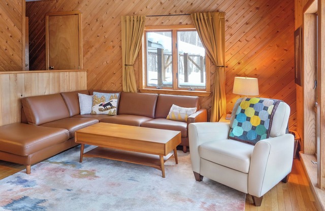 Spacious Hilltop Okemo Chalet with Stunning Views for All Seasons