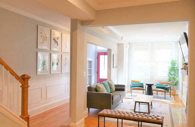 Spacious Historic Home in Vibrant H Street Corridor, Patio + Grill!